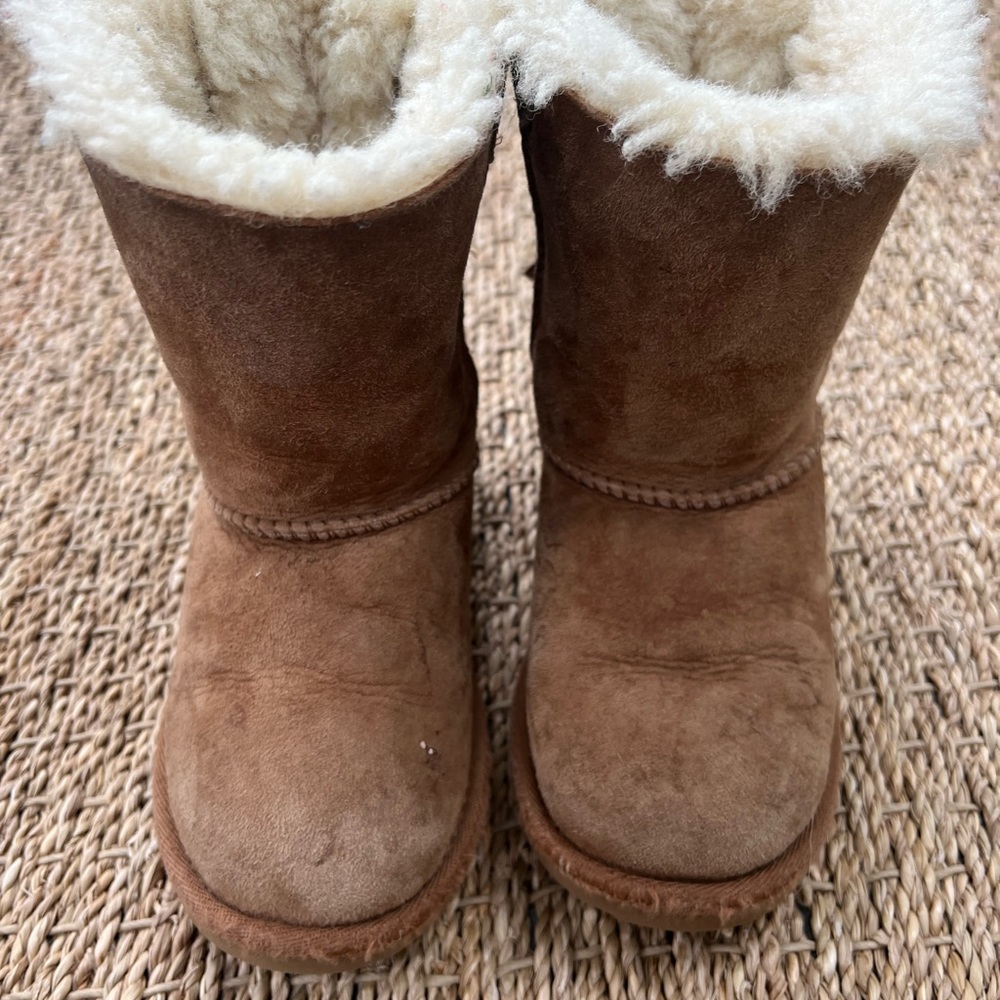 Girls Uggs